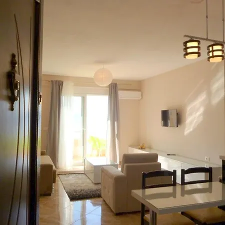 Apartment Holiday Sarandë