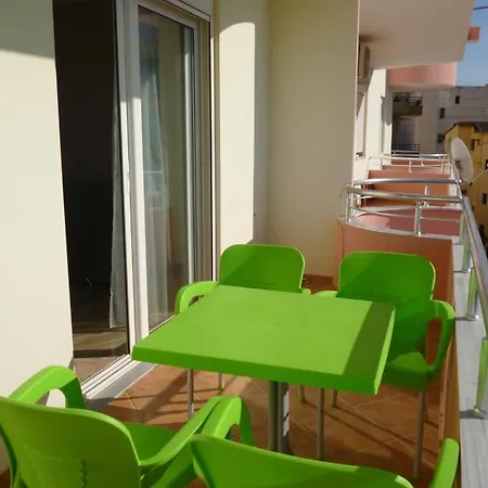Holiday * Sarandë