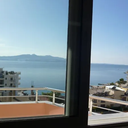 Holiday Apartment *